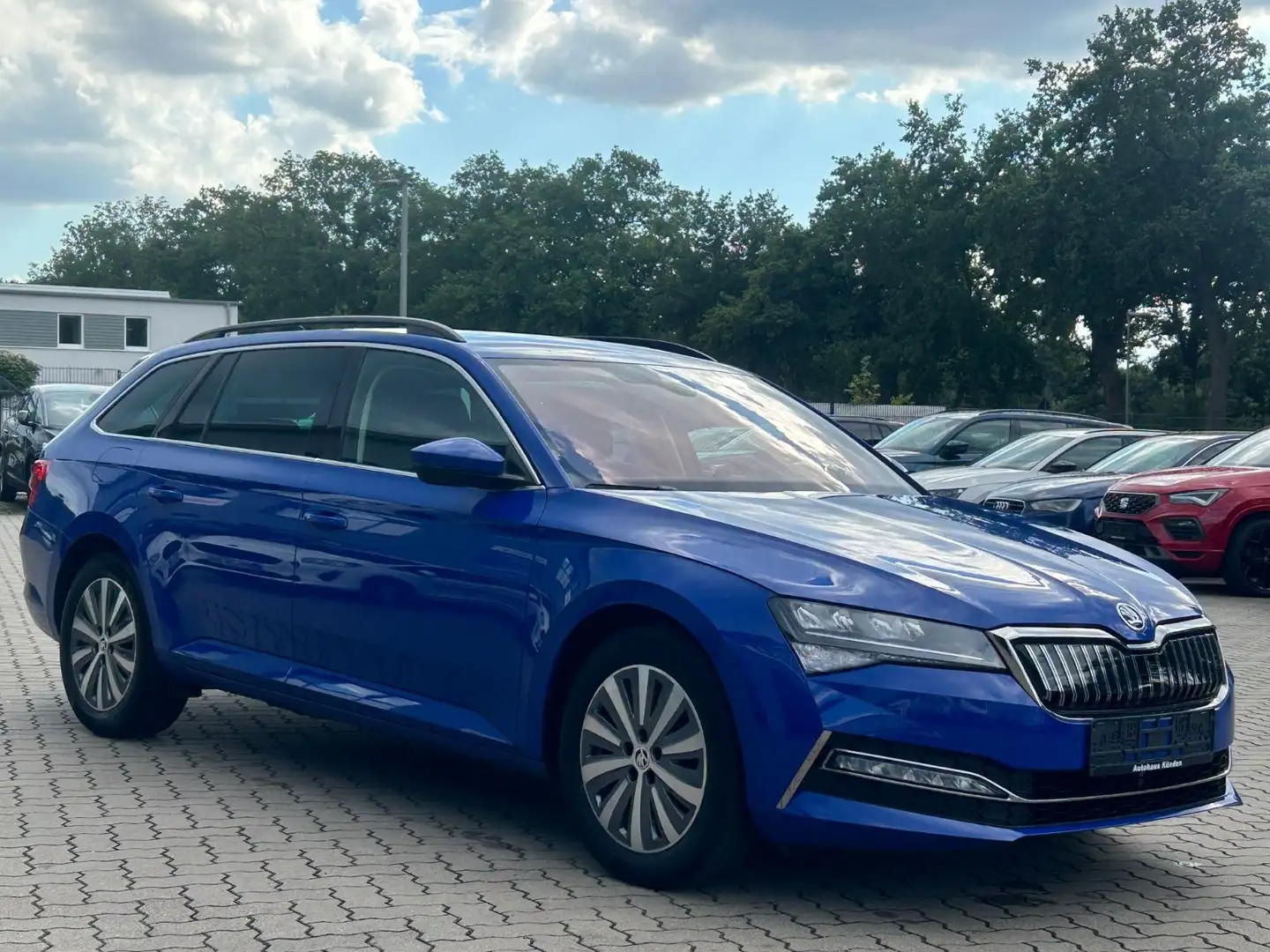Skoda Superb Combi 1.4 TSI Ambition iV °StdHz°VC°ACC° Blau - 2