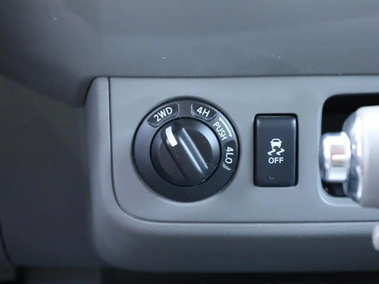 Nissan Frontier снимка Nissan Frontier