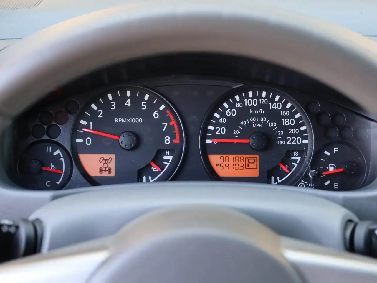 Nissan Frontier снимка Nissan Frontier