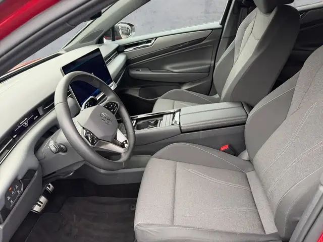 Volkswagen Id.7 view 12
