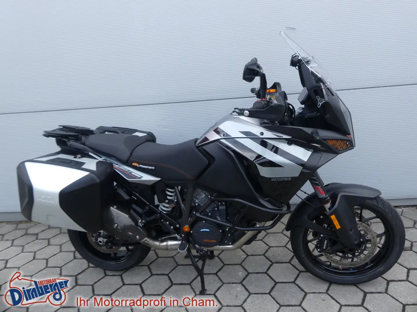 KTM 1290 Super Adventure S aus 2.Hand, TOP, Zubeh Naranja - 1