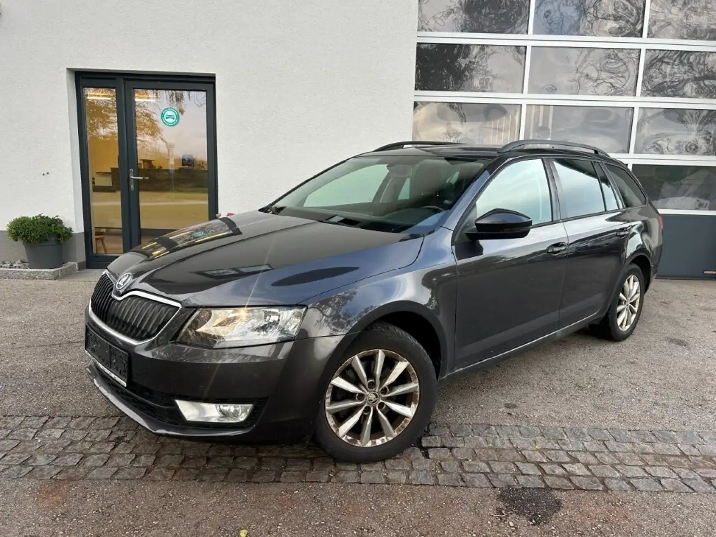Skoda Octavia Ambition Green Tec 2,0 TDI Grau - 2