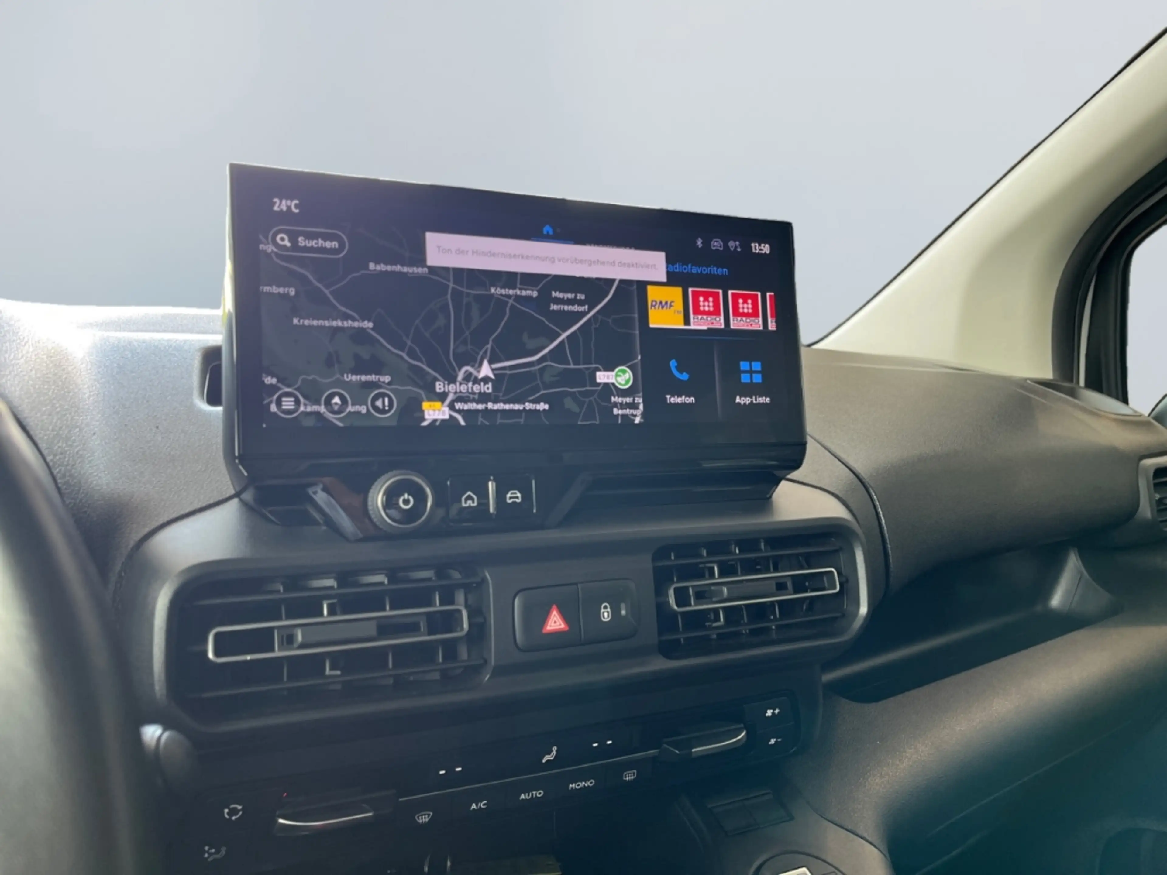 Toyota Proace City Verso L1 Lounge — photo 15