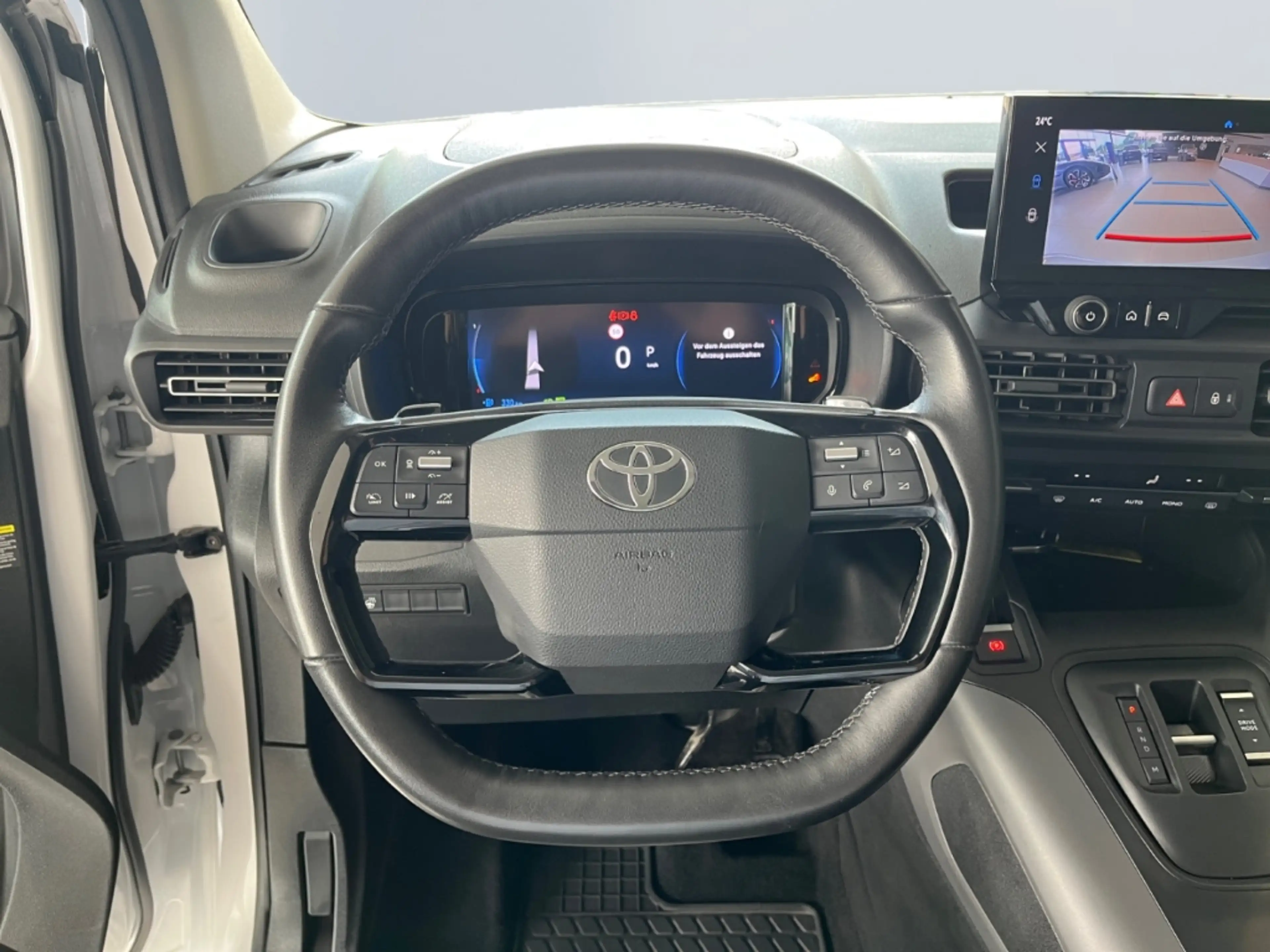 Toyota Proace City Verso L1 Lounge — photo 12