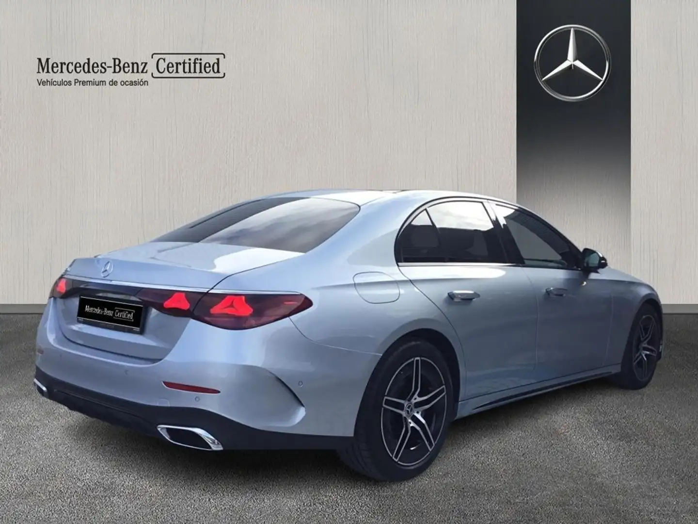 Mercedes-Benz E 220 d berlina[0-806] - 2