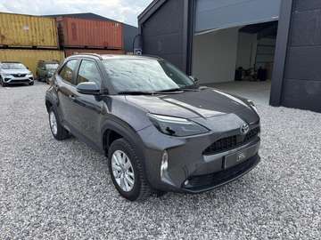 Hybrid 1.5i VVT-i Dynamic E-CVT