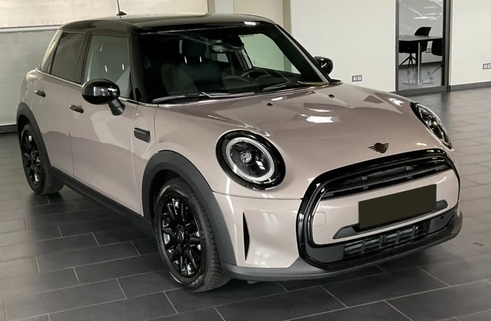 MINI Cooper 1.5 Cooper Classic 5 porte Grigio - 2