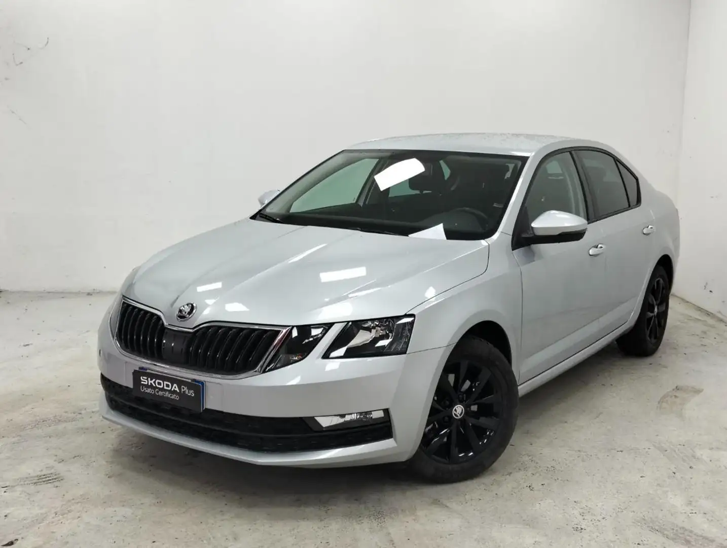 Skoda Octavia 1.0 TSI Active Argent - 1