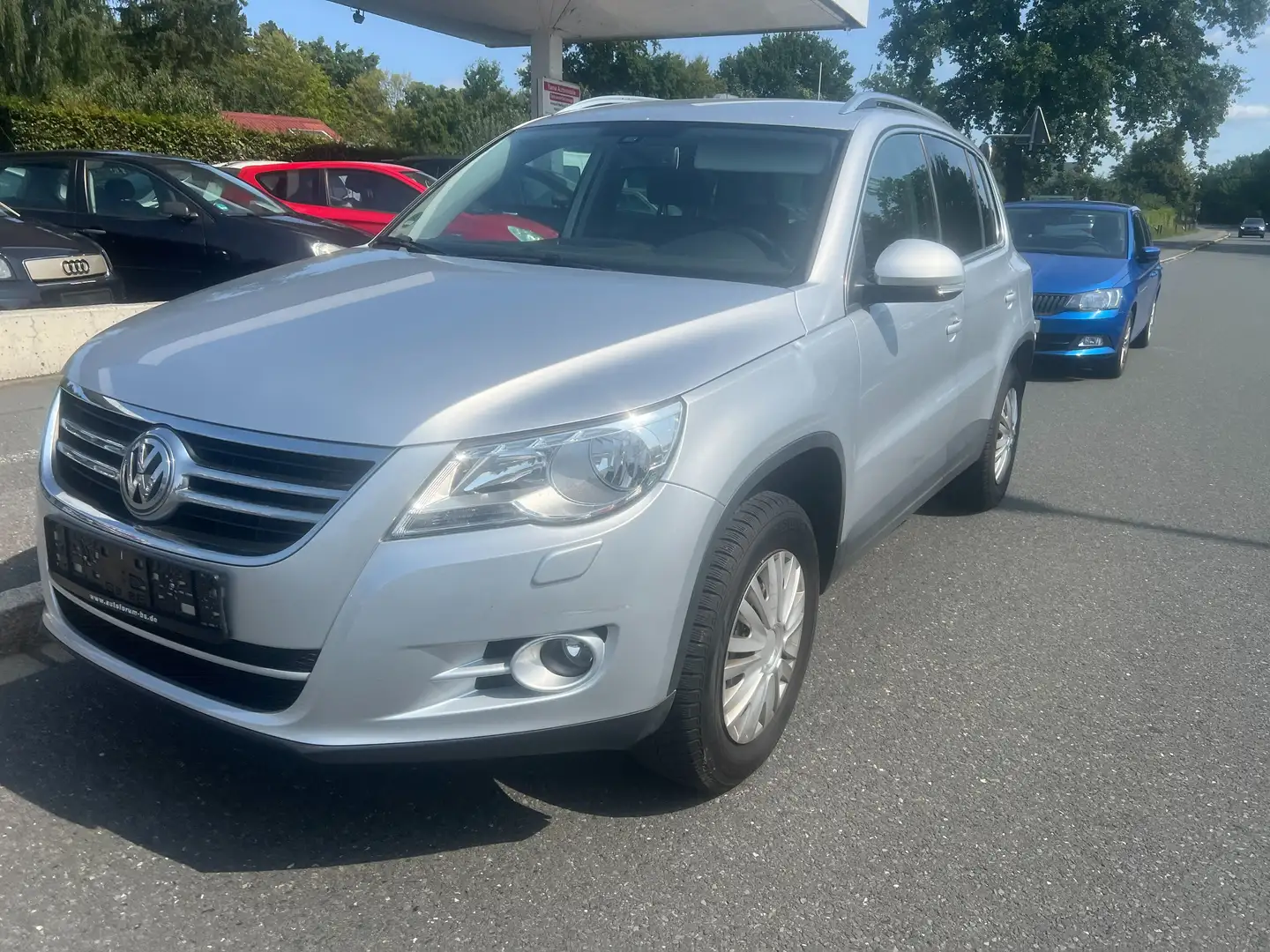 Volkswagen Tiguan 2.0 TDI DPF 4Motion Track Plateado - 1