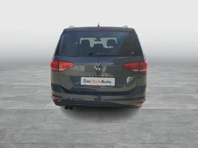 Volkswagen Touran view 5