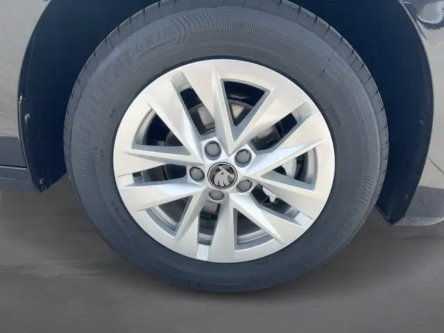 Skoda Fabia view 14