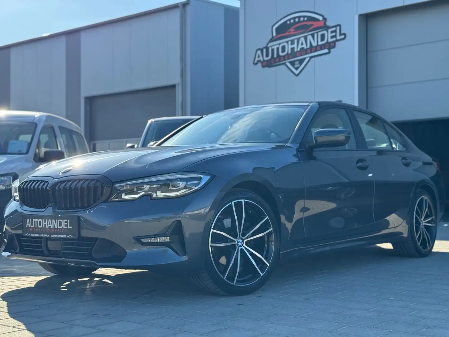BMW 318 d Advantage*ACC*LED*SHZ*HeadUP*Sportsitze* Gris - 1