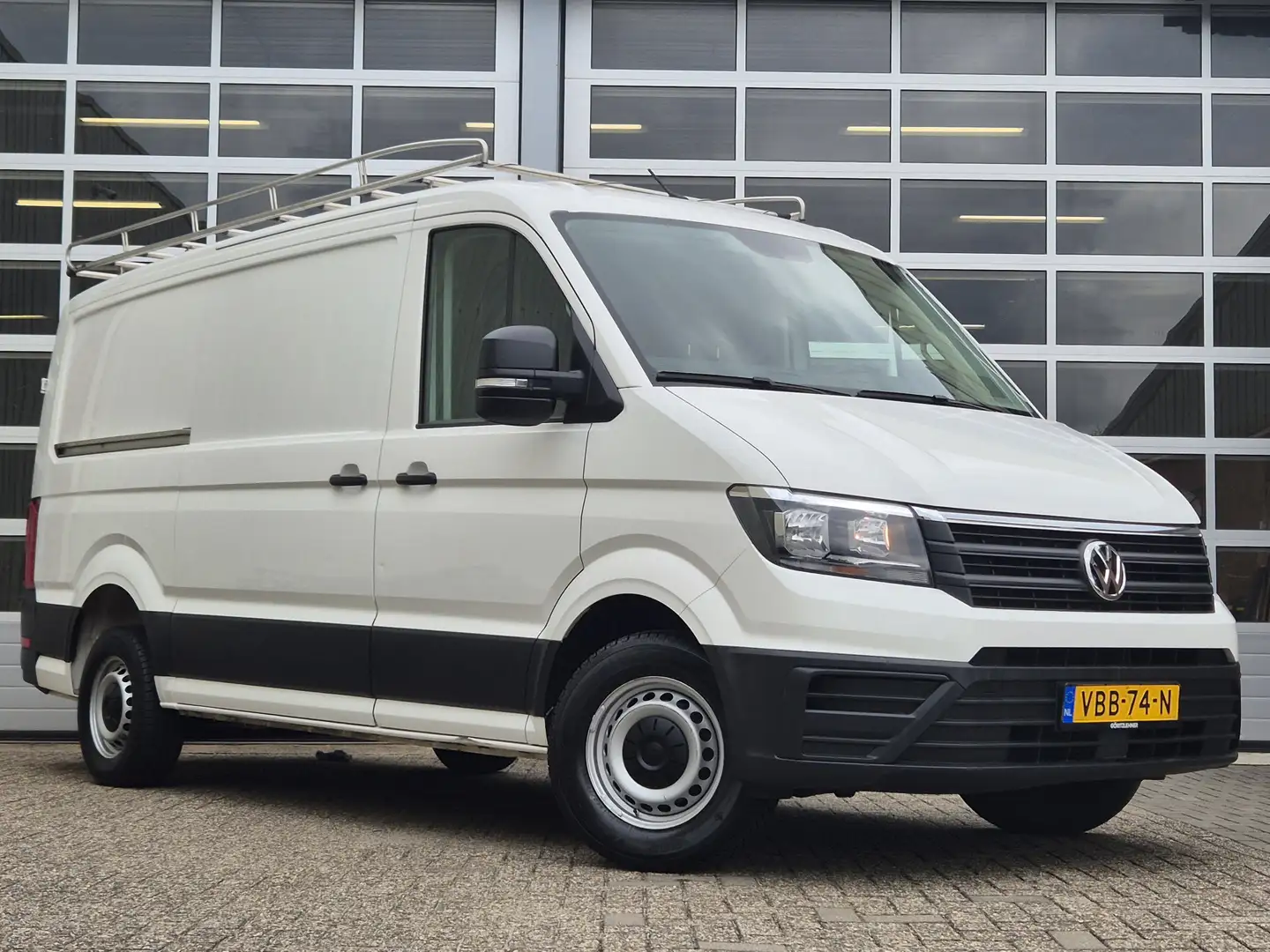 Volkswagen Crafter 35 2.0 TDI L3H2 | CRUISE | TREKHAAK | DEALER OH | Wit - 1