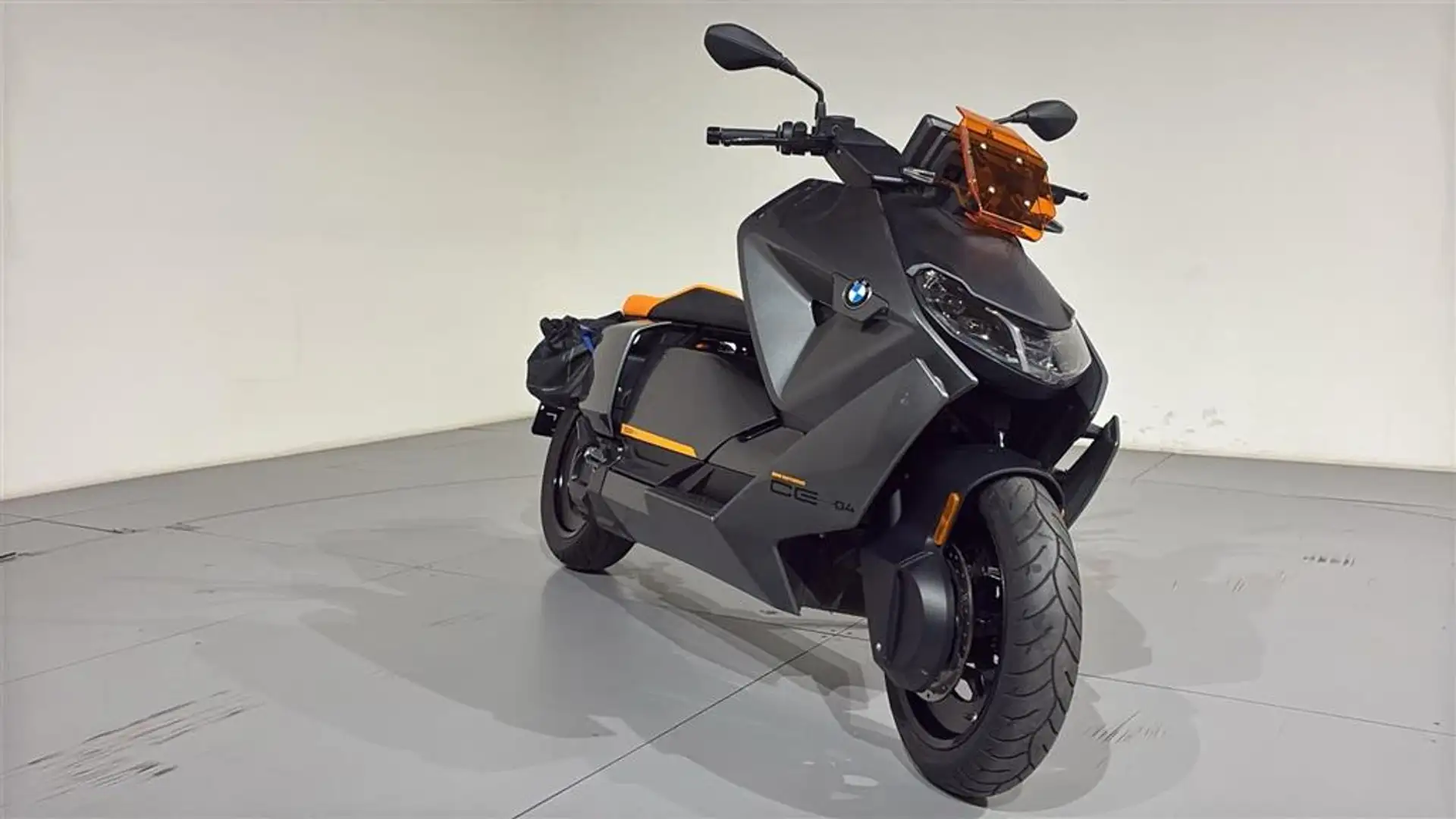 BMW CE 04 0 Grijs - 2