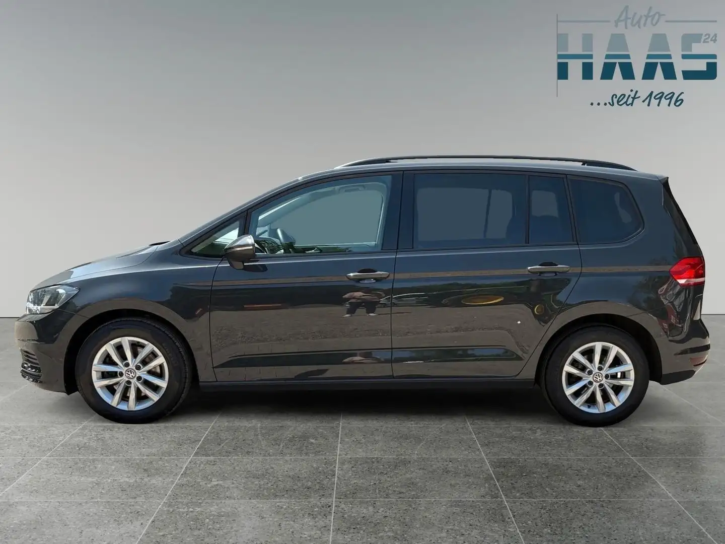 Volkswagen Touran Comfortline 1.6TDI DSG Shz NAVI*AHK*SR+WR Grau - 2