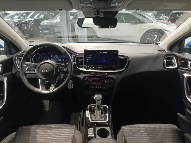 Kia Ceed view 9