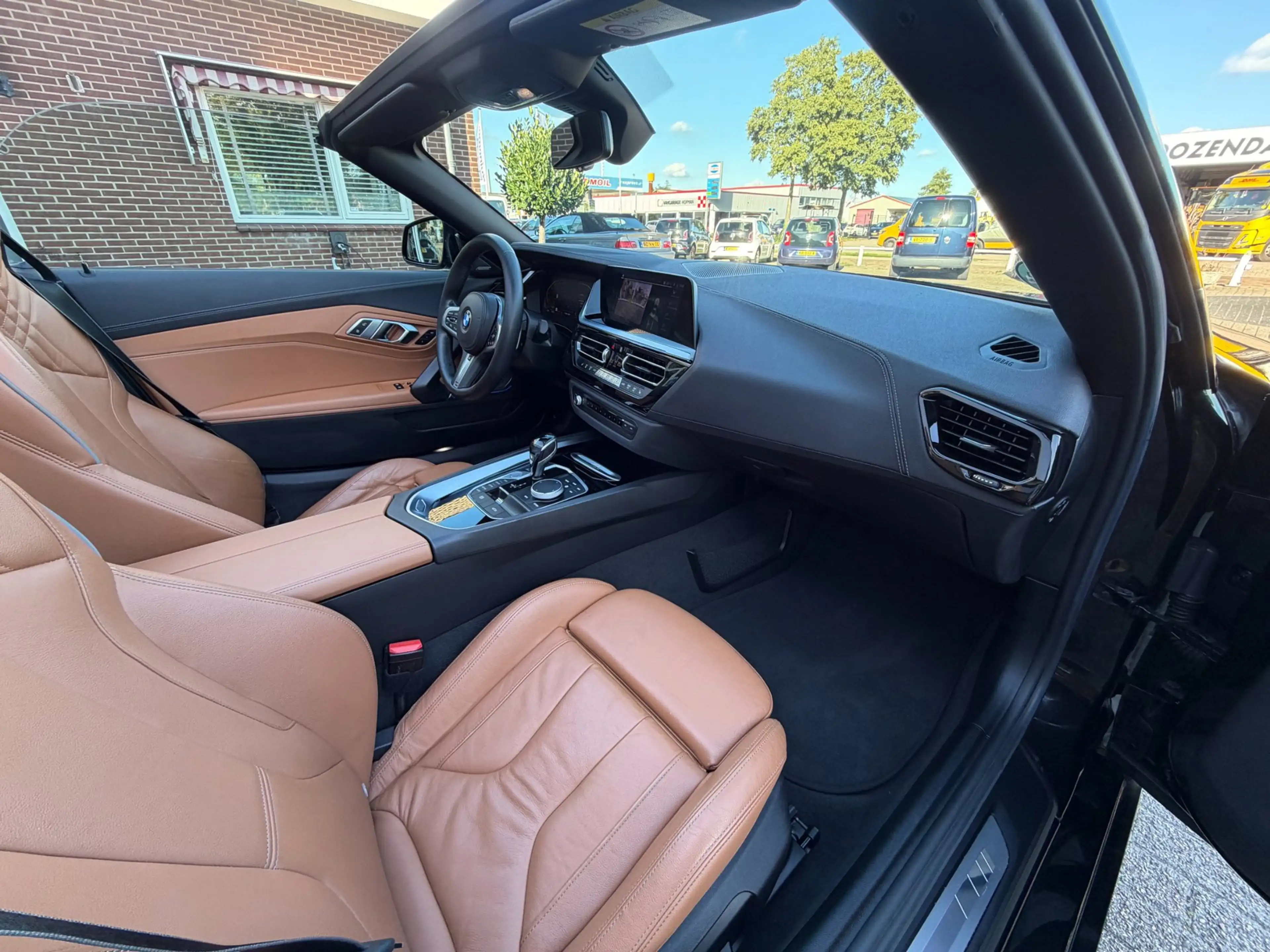 BMW Z4 Roadster SDrive20i M-SPORT / MEMORY / ACC / ADAPTI — photo 26