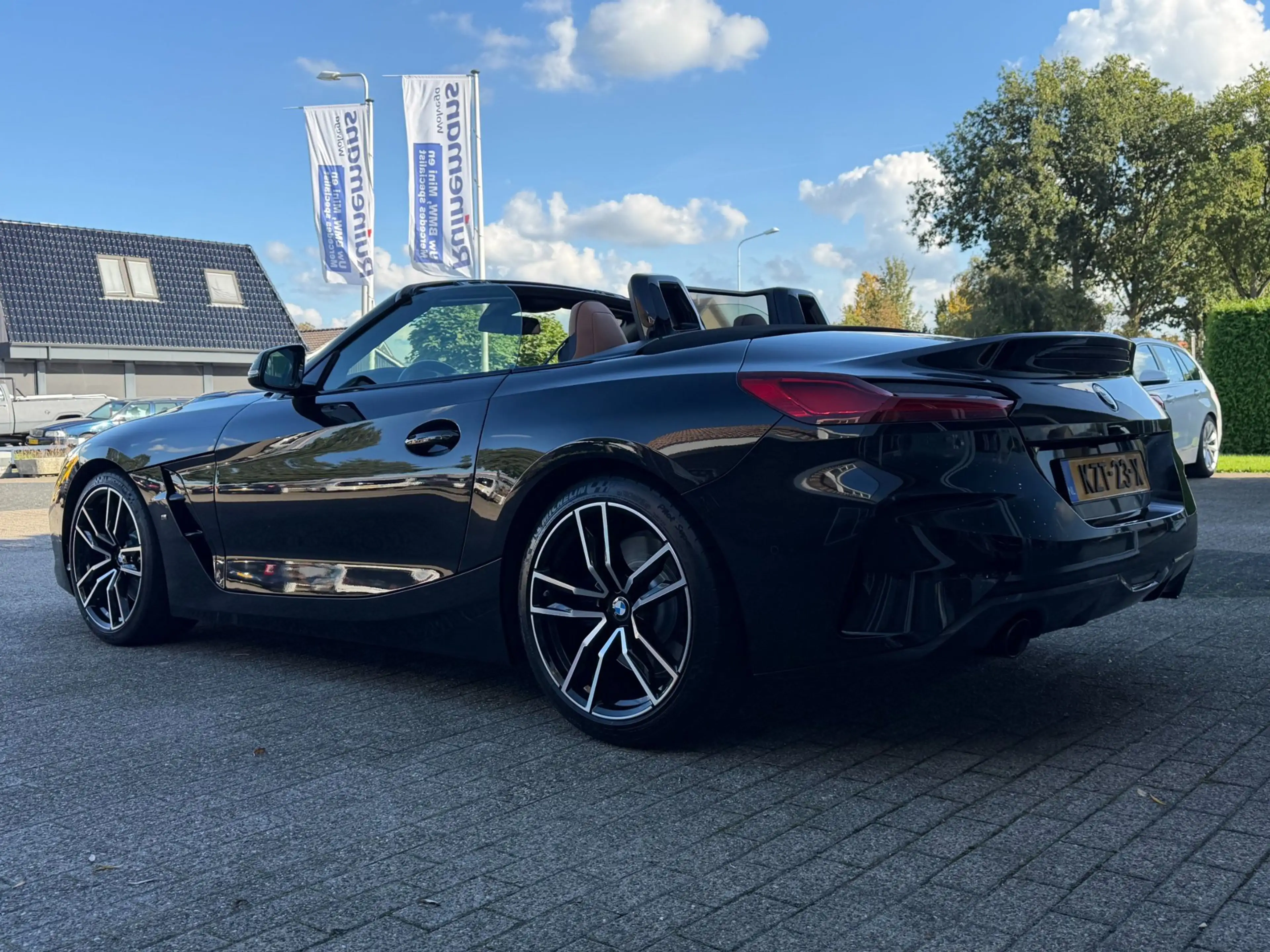 BMW Z4 Roadster SDrive20i M-SPORT / MEMORY / ACC / ADAPTI — photo 6