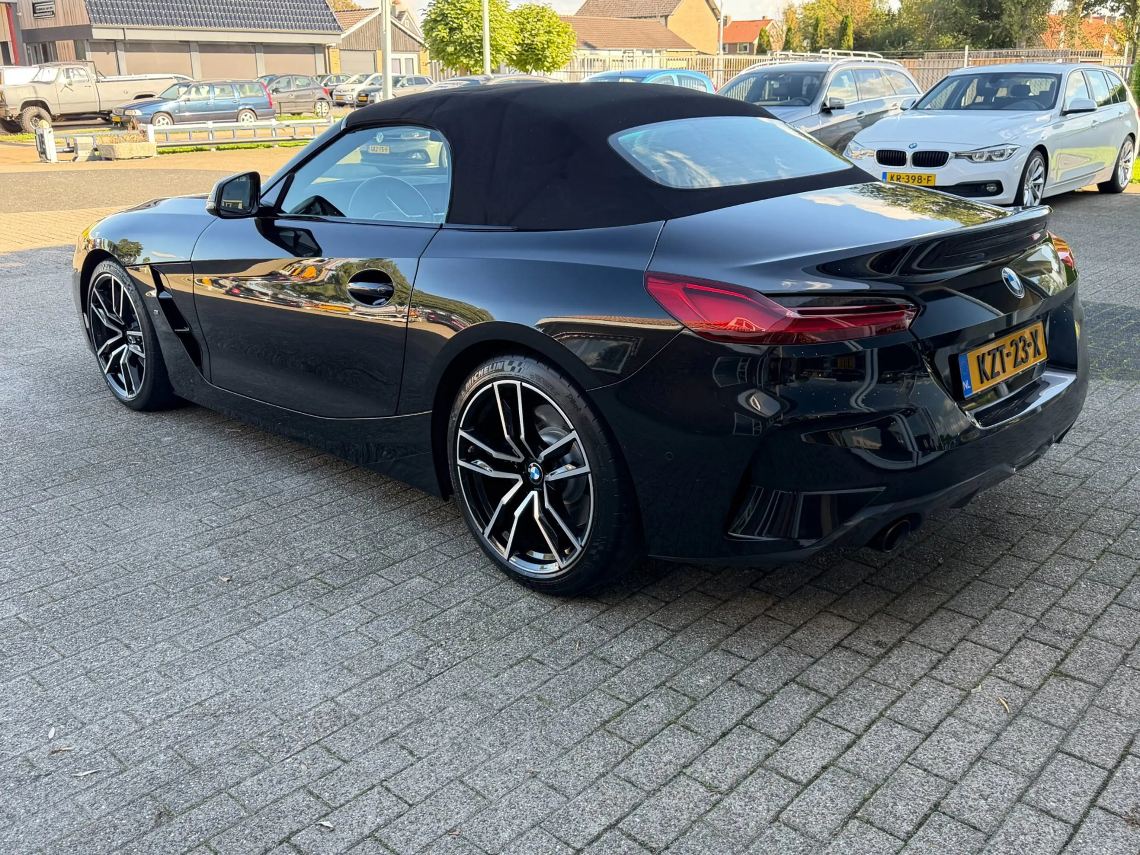BMW Z4 Roadster SDrive20i M-SPORT / MEMORY / ACC / ADAPTI — photo 36