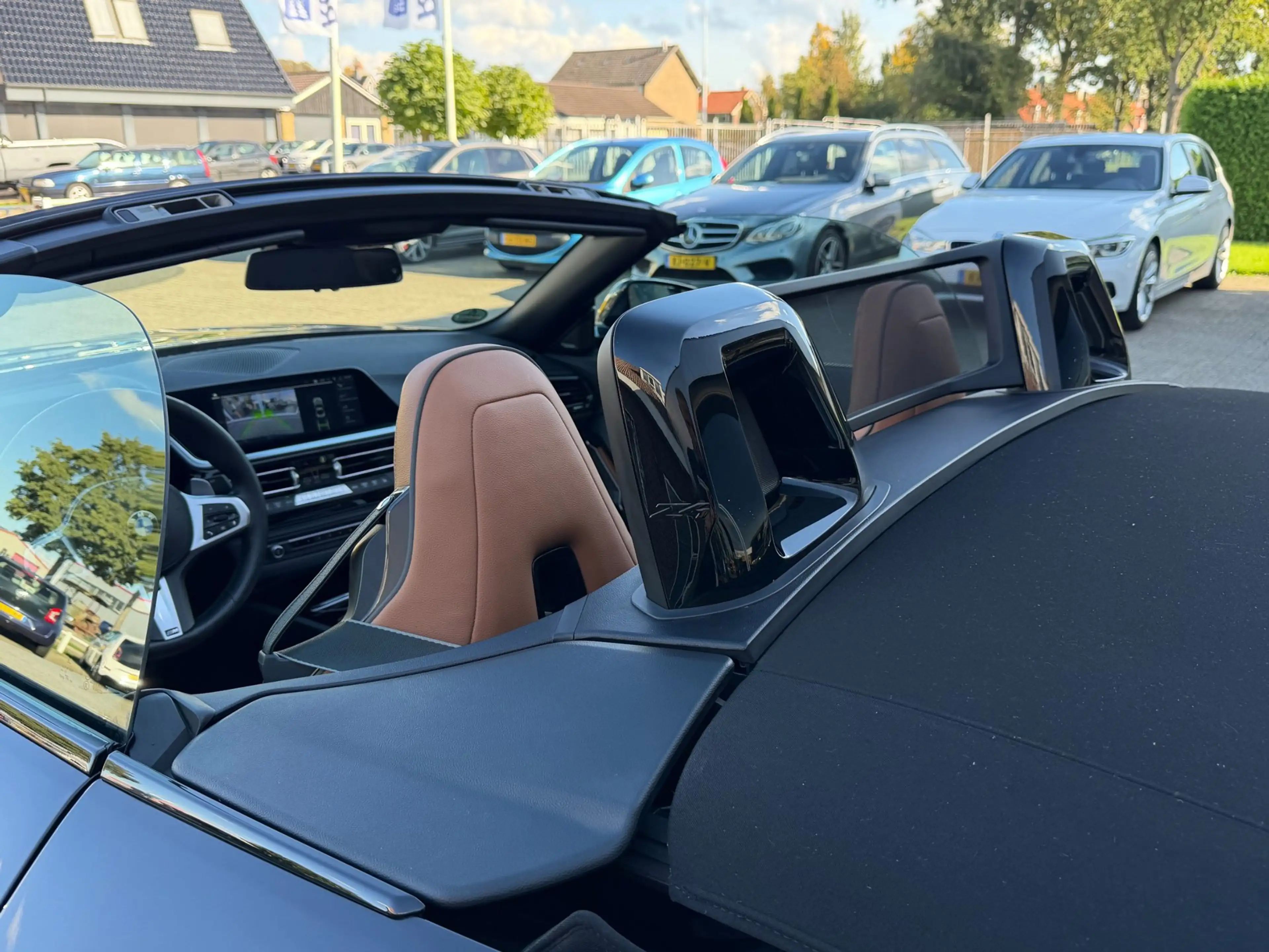 BMW Z4 Roadster SDrive20i M-SPORT / MEMORY / ACC / ADAPTI — photo 17