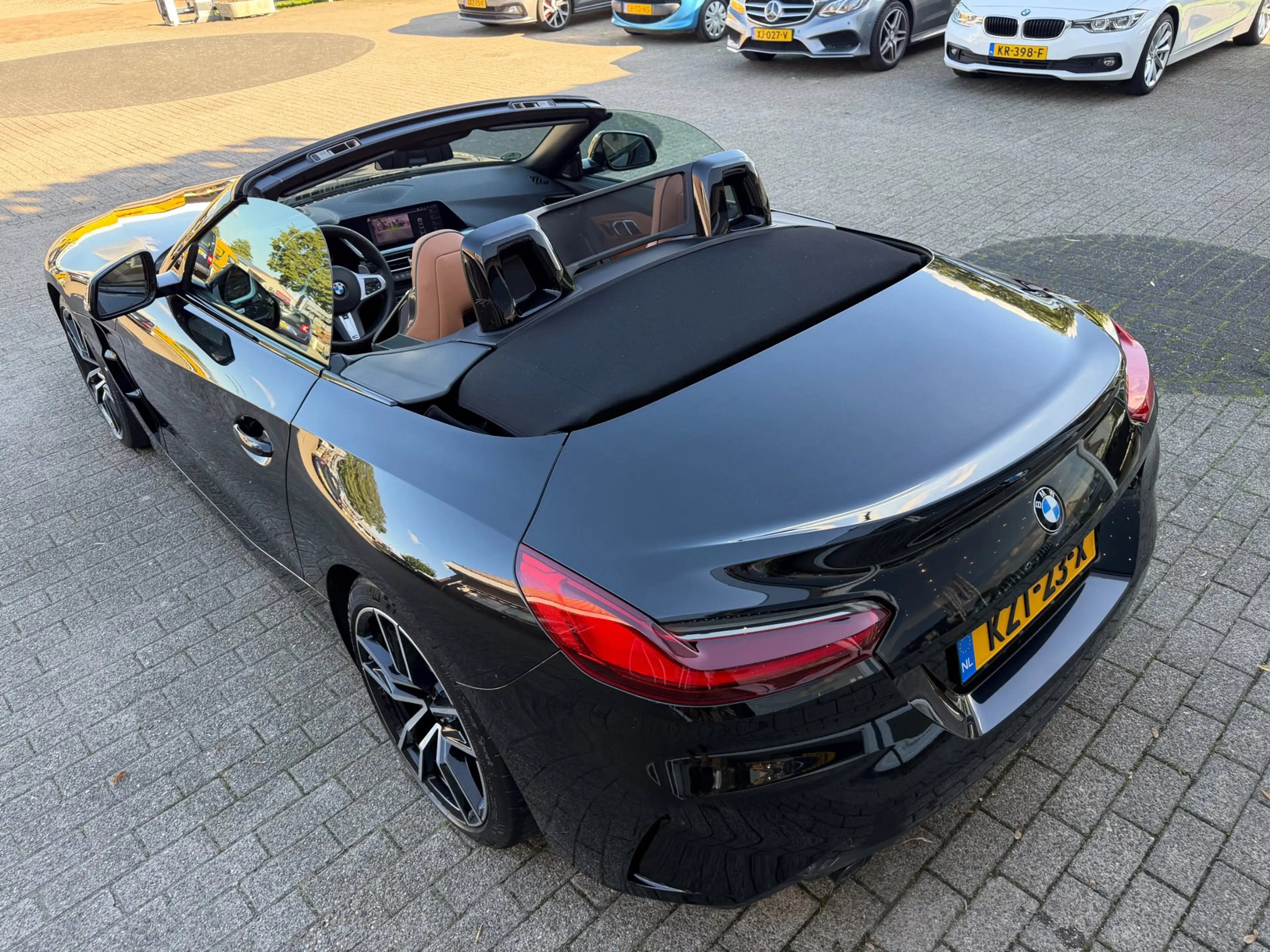 BMW Z4 Roadster SDrive20i M-SPORT / MEMORY / ACC / ADAPTI — photo 16