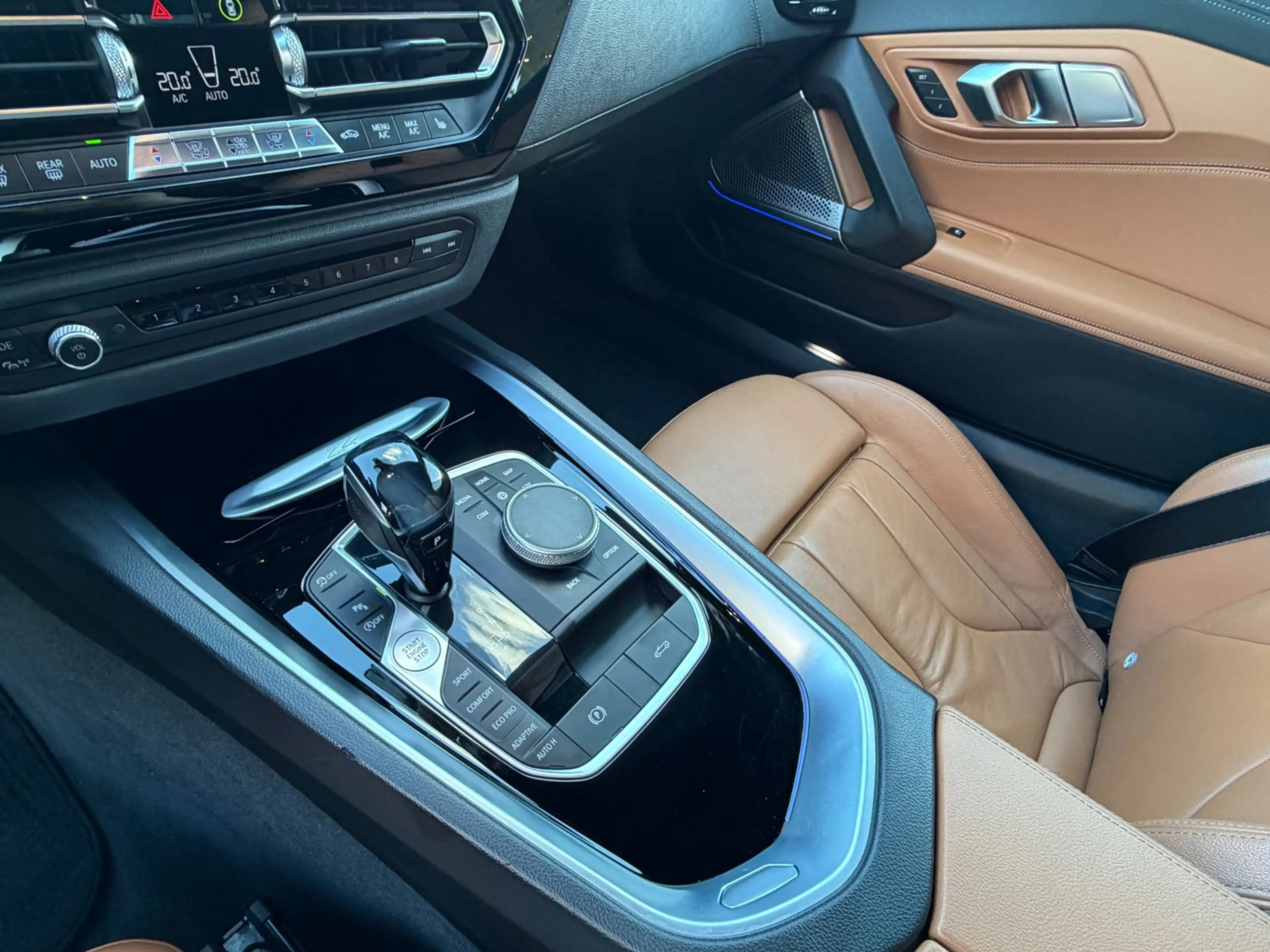 BMW Z4 Roadster SDrive20i M-SPORT / MEMORY / ACC / ADAPTI — photo 48