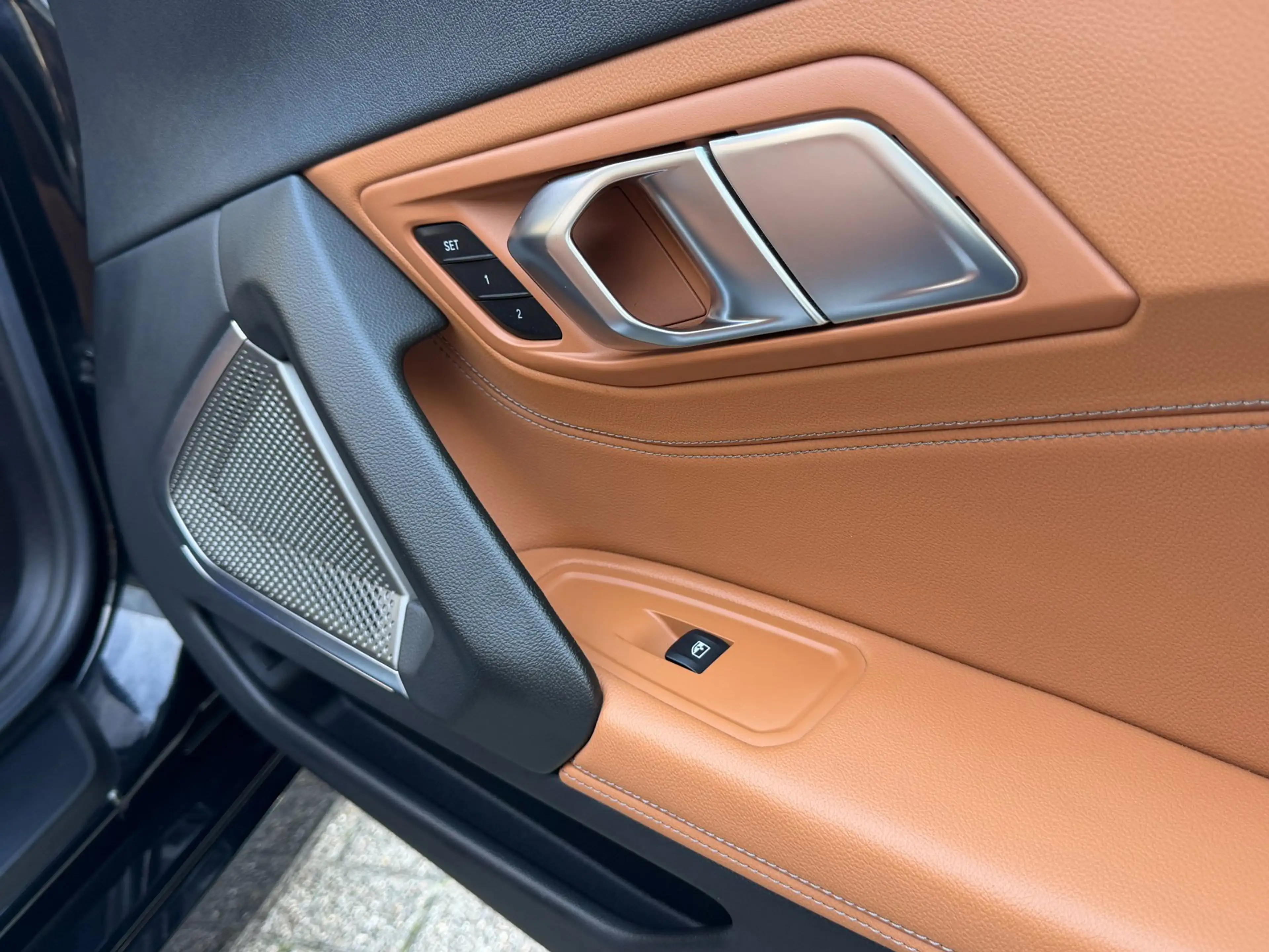 BMW Z4 Roadster SDrive20i M-SPORT / MEMORY / ACC / ADAPTI — photo 28