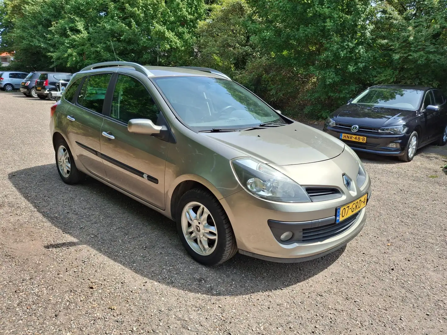 Renault Clio Estate 1.2 TCE Dynamique Airco/CruiseC./Nieuwe apk Béžová - 2