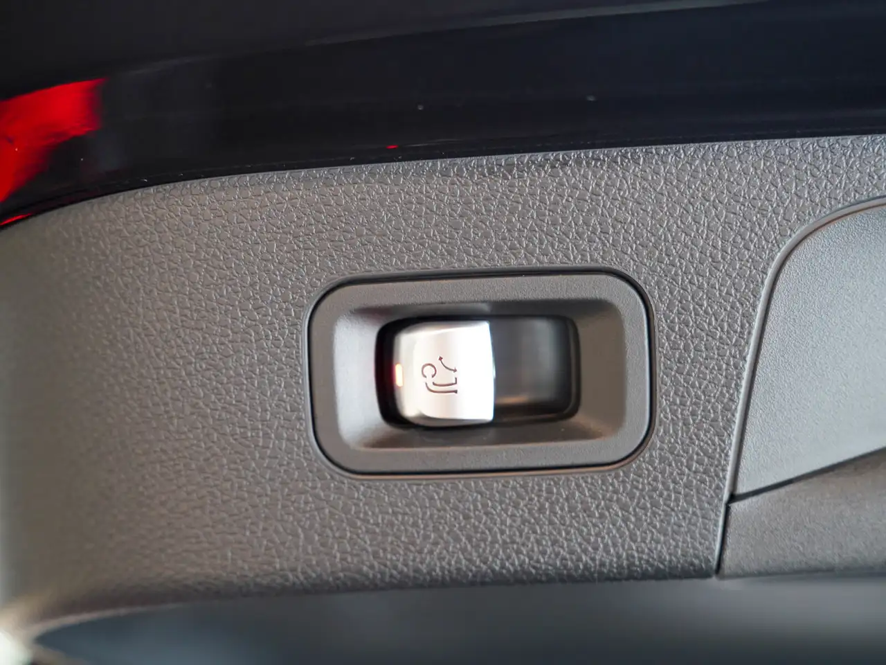 Mercedes-Benz EQC 400 4M AMG Line Leder Fahrassistenz Head-up, миниатюра 18