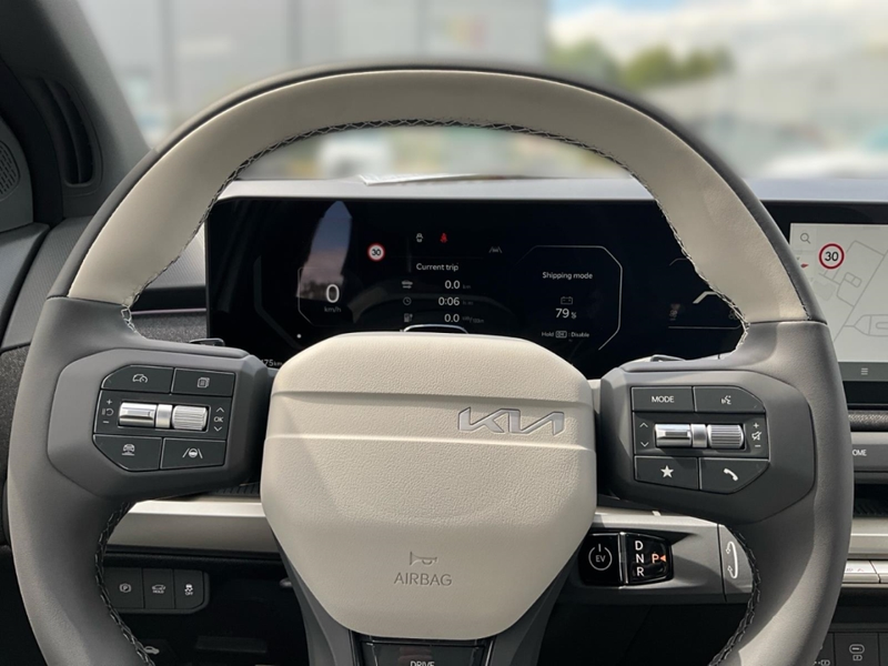 Kia EV3 GTL 81.4 150kW HUD Navi Leder Soundsystem HarmanKa — photo 8