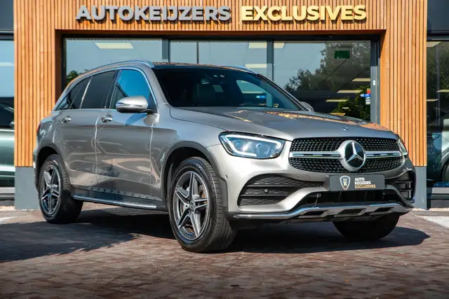 Mercedes-Benz GLC 200 Business Solution AMG Panoramadak Leer Navi Carbon