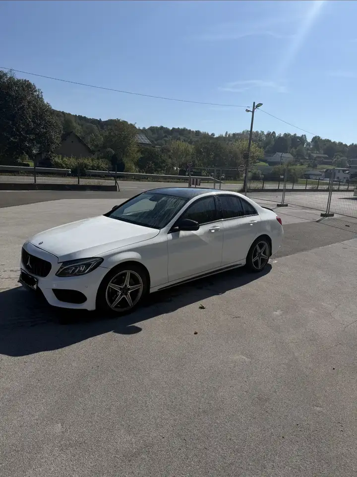 Mercedes-Benz C 220