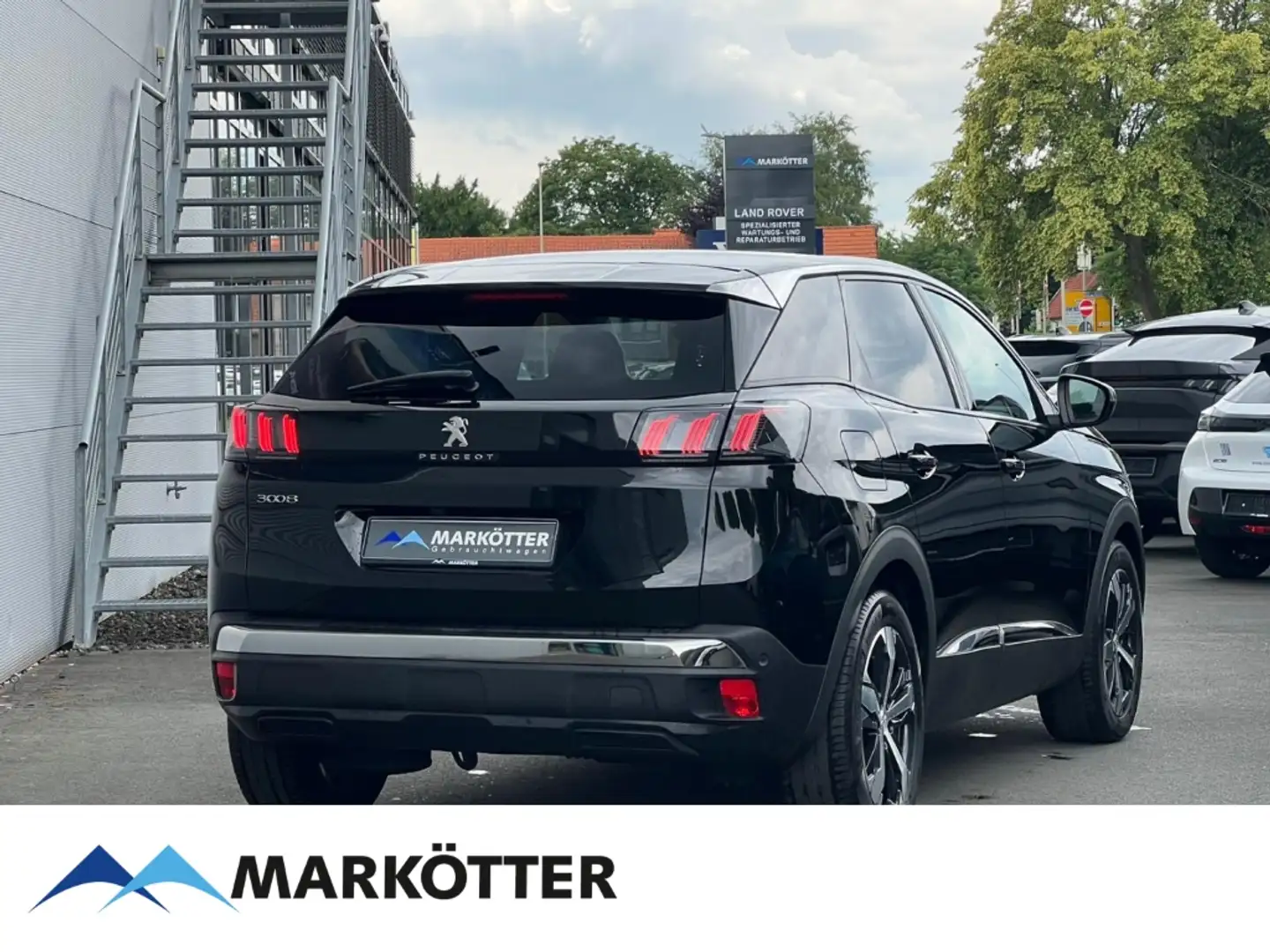 Peugeot 3008 1.5 Allure BlueHDi 130 FAP BLIS/NAVI/SHZ Schwarz - 2