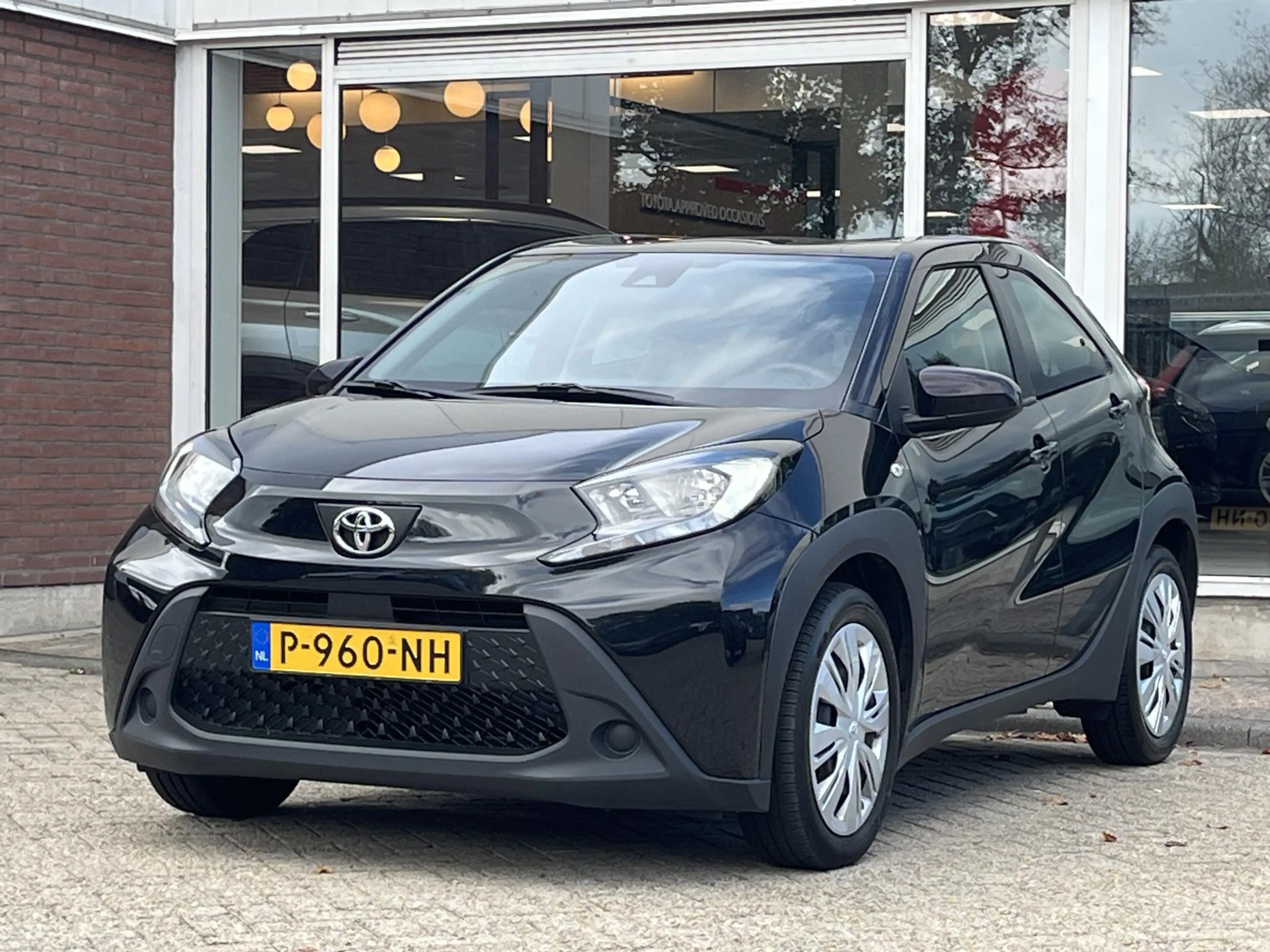 Toyota Aygo X 1.0 VVT-i MT Play — photo 6