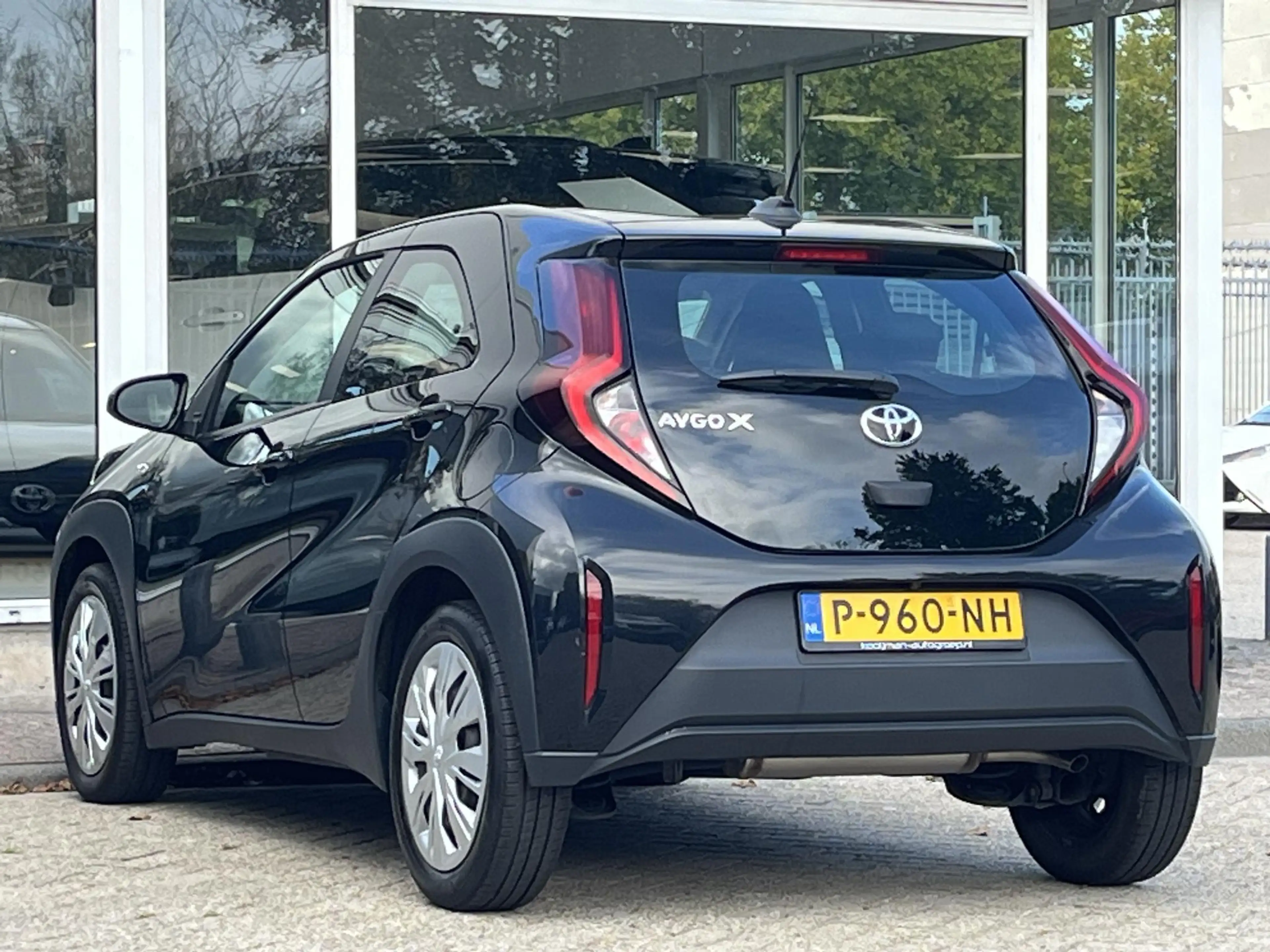 Toyota Aygo X 1.0 VVT-i MT Play — photo 8