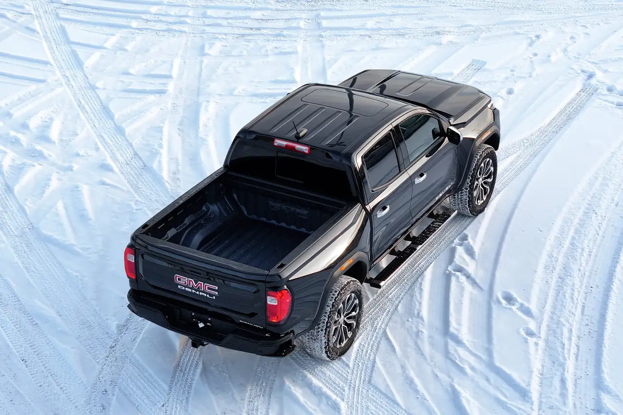 GMC Canyon снимка GMC Canyon