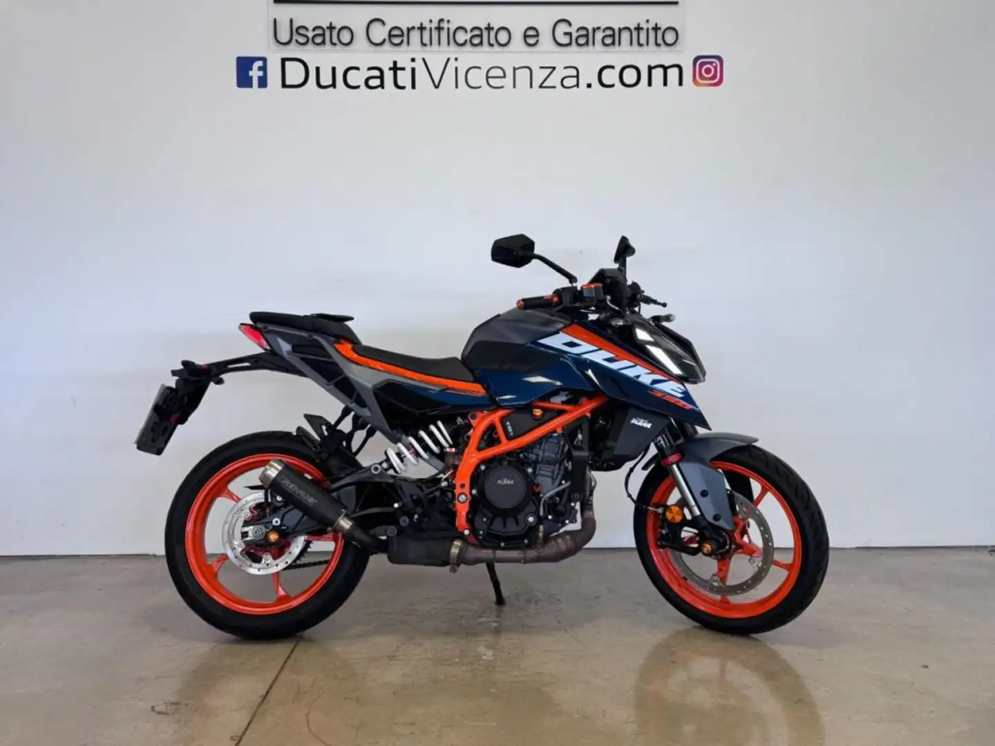KTM 390 Duke  MY 2024 Arancione - 1