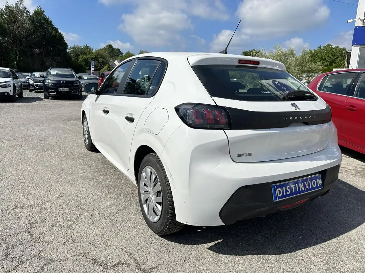Peugeot 208 208 — photo 26