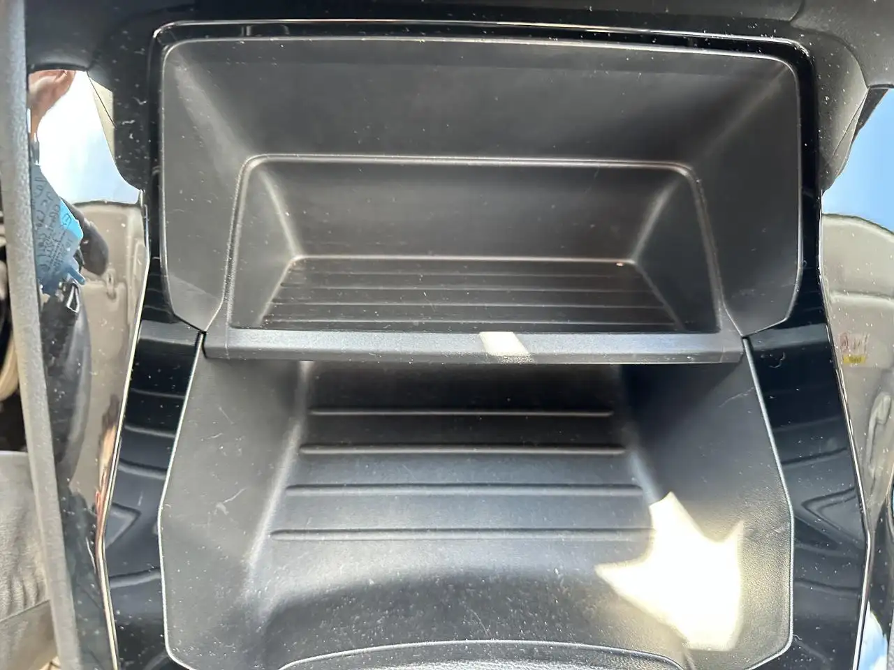 Peugeot 208 208 — photo 17