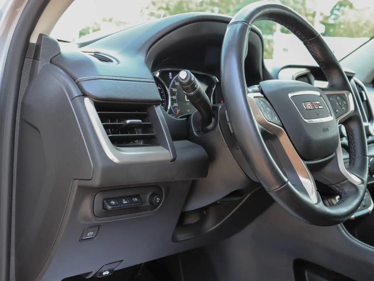 GMC Terrain снимка GMC Terrain