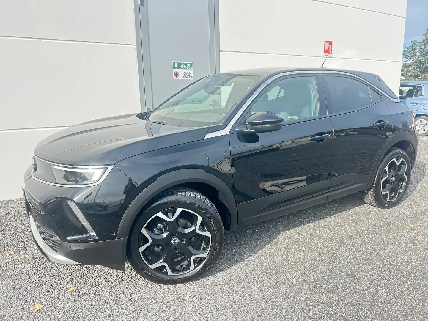 Opel Mokka Mokka II 2023 1.2 t Ultimate s pronta consegna Noir - 1