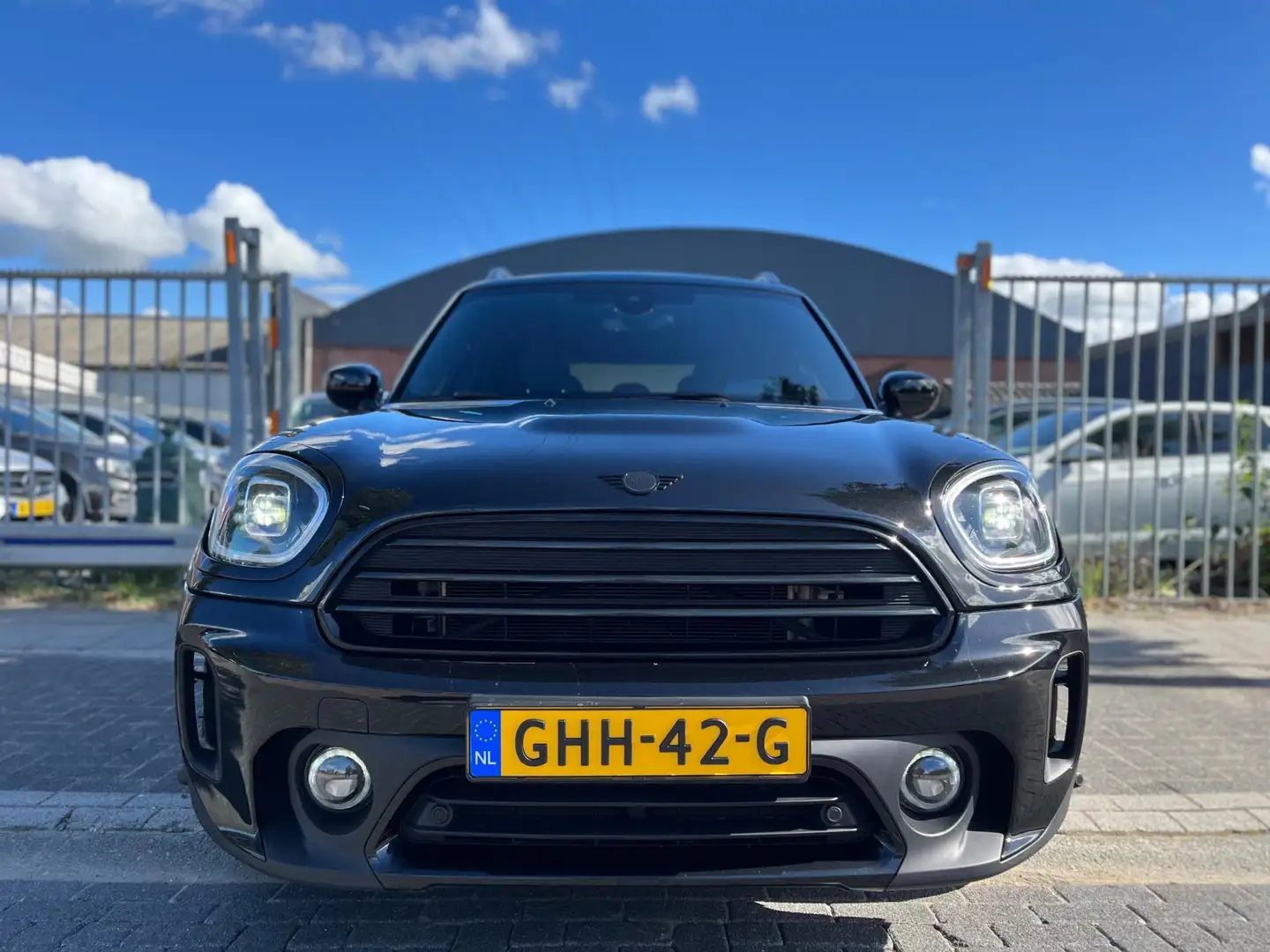 MINI Cooper Countryman 1.5 Classic Trim | automaat | HEAD-UP display | le Zwart - 2