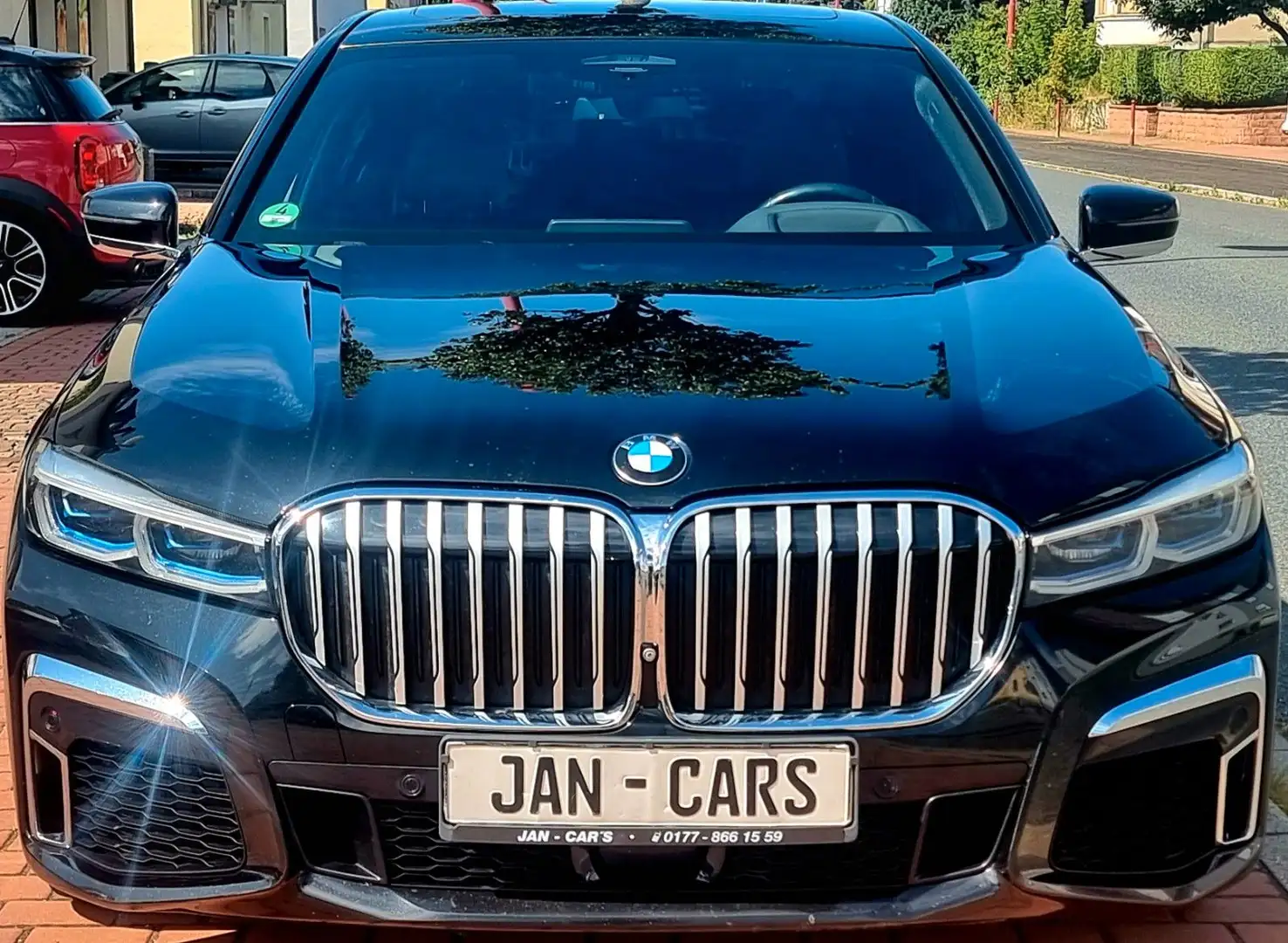 BMW 740 d xDrive 2Hd Unfallfr M-Paket TV Komfortsitz Nero - 1