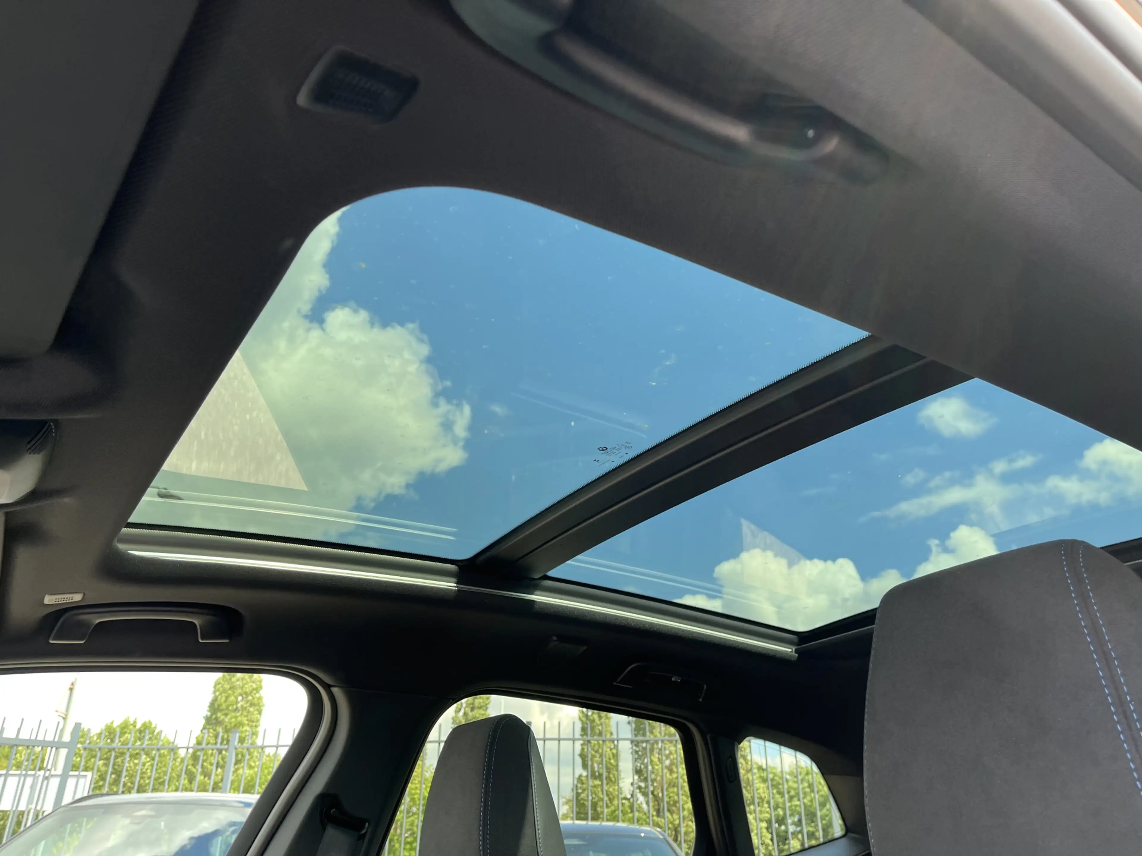 BMW 225 2-serie Active Tourer 225e xDrive | Caera | Stoelv — photo 11