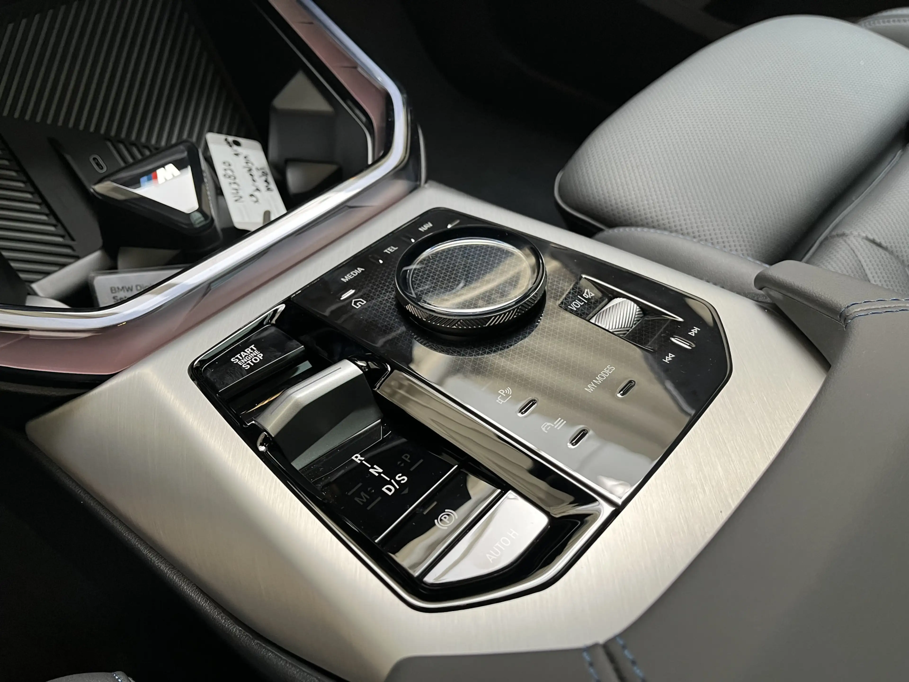 BMW 225 2-serie Active Tourer 225e xDrive | Caera | Stoelv — photo 2