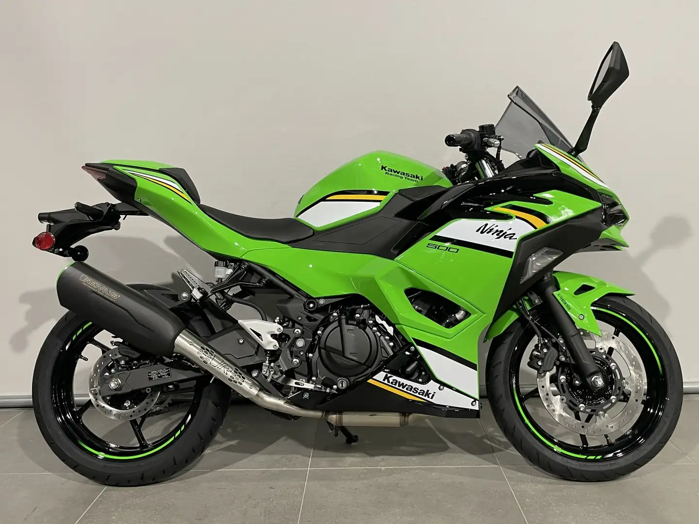Kawasaki Ninja 500 SE Verde - 1