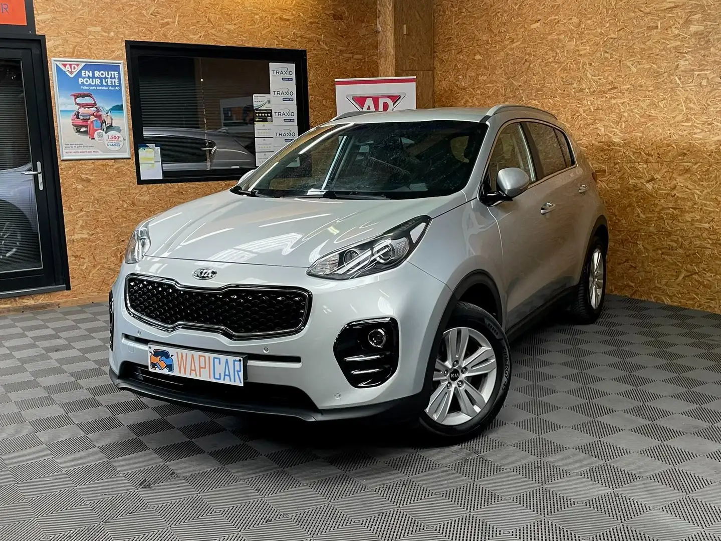 Kia Sportage 1.6i 2WD Fusion ISG Grijs - 1