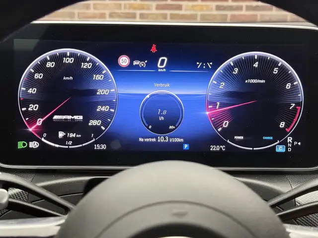 Mercedes-Benz C-Class view 21