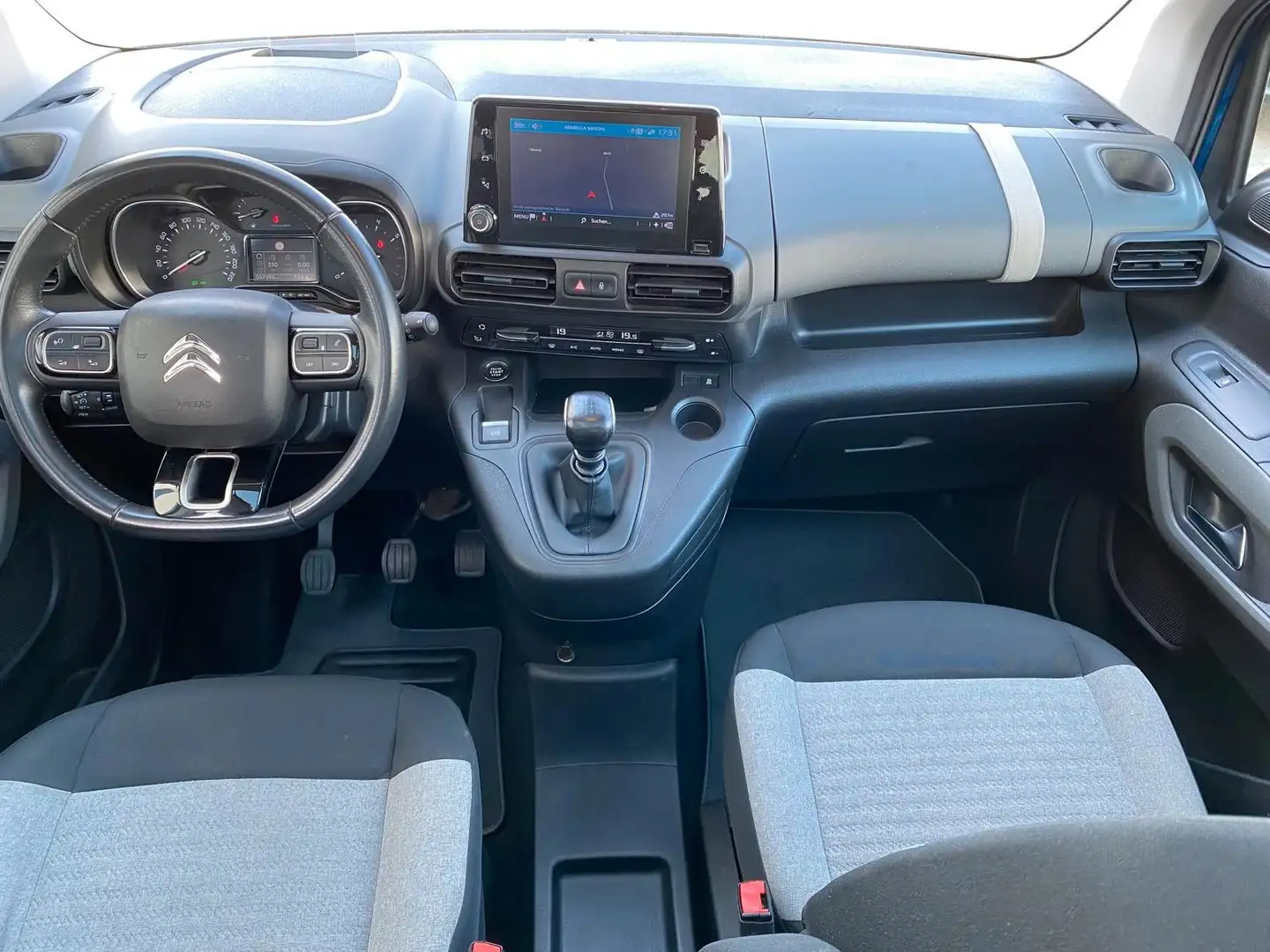 Citroen Berlingo Shine M/NAVI/APP/LED Modrá - 2