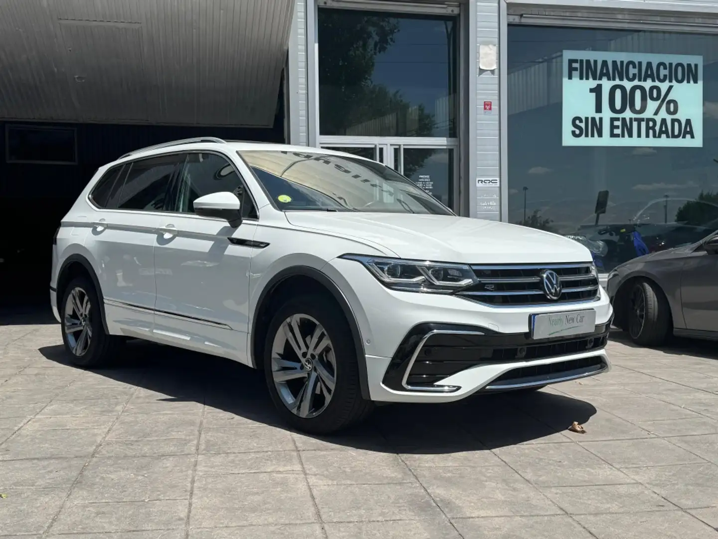Volkswagen Tiguan Allspace 2.0TDI R-Line DSG 110kW Blanco - 1
